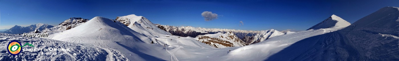 80 In primo piano Zuccone Campelli, Cima di Piazzo, Sodadura.jpg